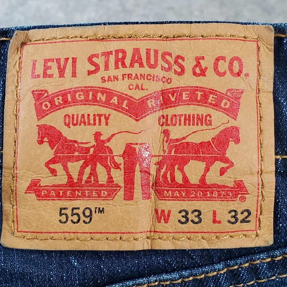 Levi's 559 Jeans Mens 33x32 Medium Wash Blue Denim Stretch Relaxed Straight NWT